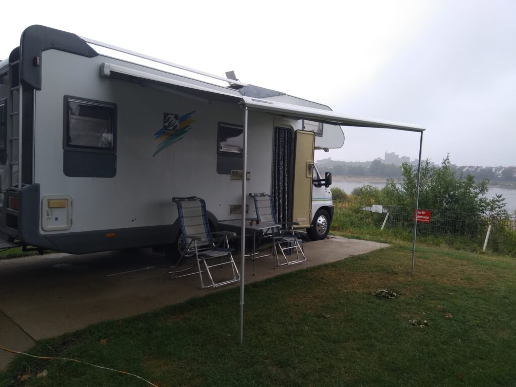 unser Wohnmobil auf dem Campingplatz Berger, Köln