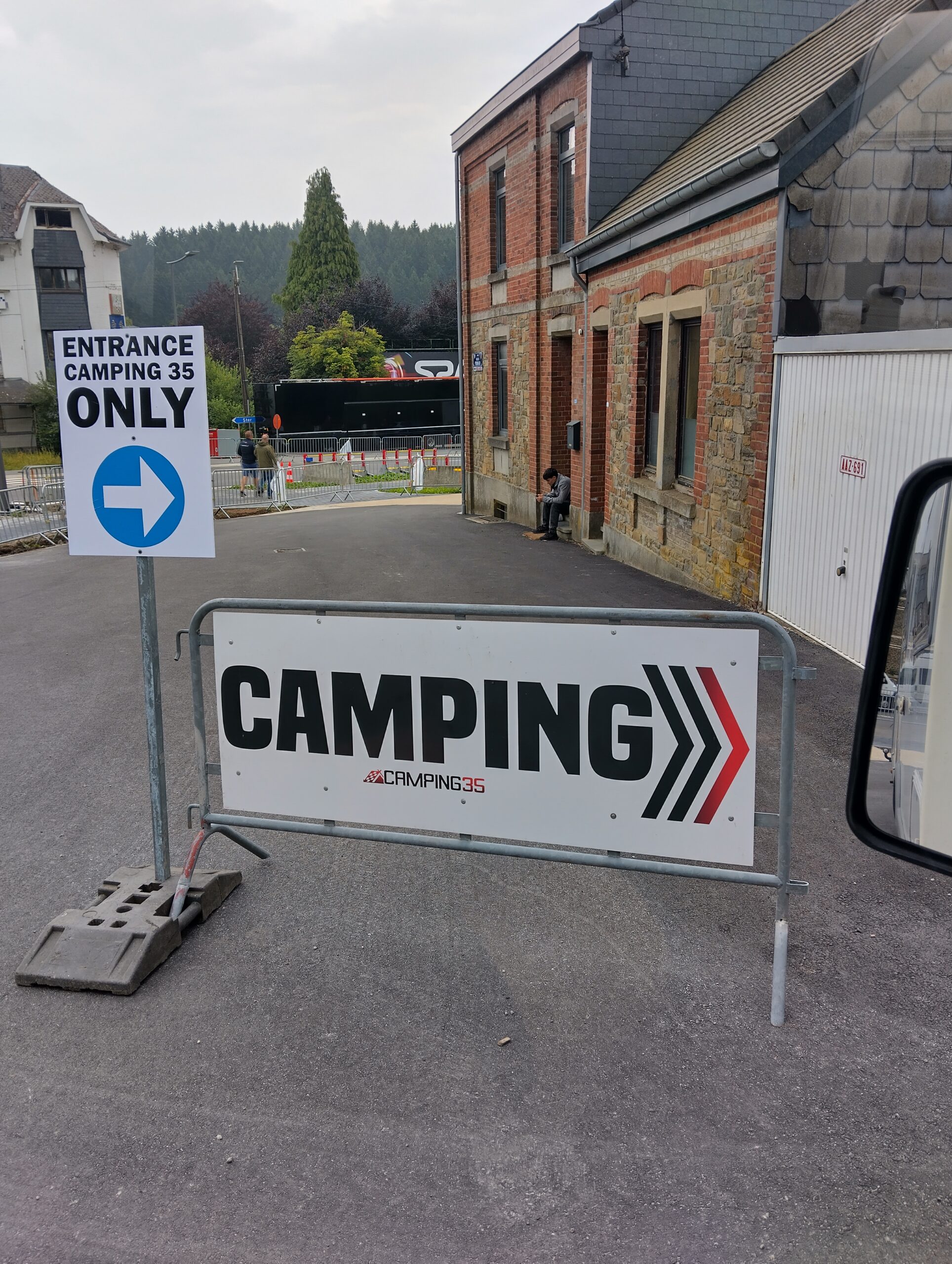 Unvergessliche Motorsport- und Roadtrip-Experience: Unser Trip zum Formel 1 Grand Prix in Belgien mit SlowVento